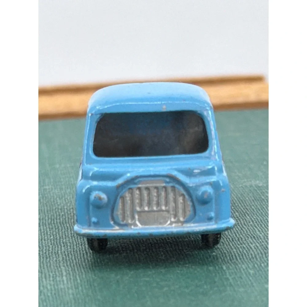 Vintage Matchbox Lesney No 60 Morris J2 Pick-Up Builders Supply Company Blue